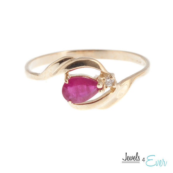 10K  Yellow Gold Ring Set With Genuine Gemstones and Diamond
