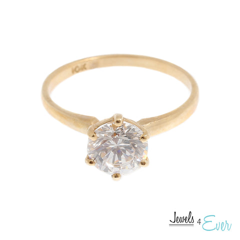 10K Gold Ring set with Cubic zirconia