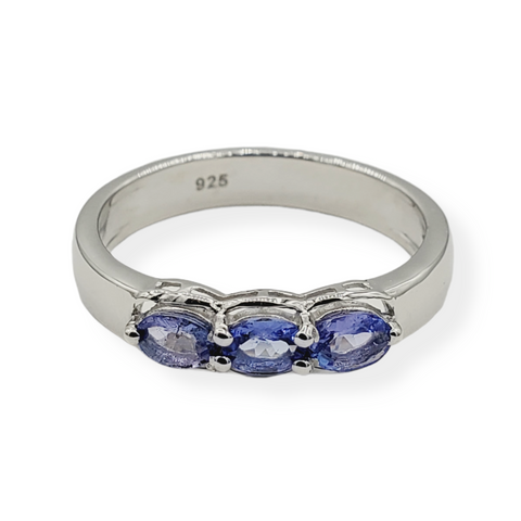 Sterling Silver Ring Set With Natural Tanzanite