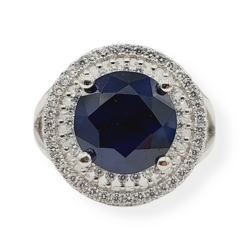 Sterling Silver Ring Set With Natural Sapphire